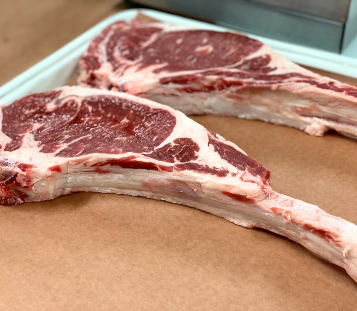 Tomahawk Steak